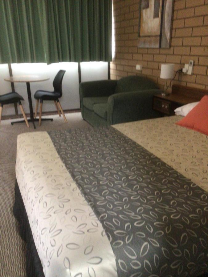 Mount Wycheproof Motor Inn Eksteriør billede