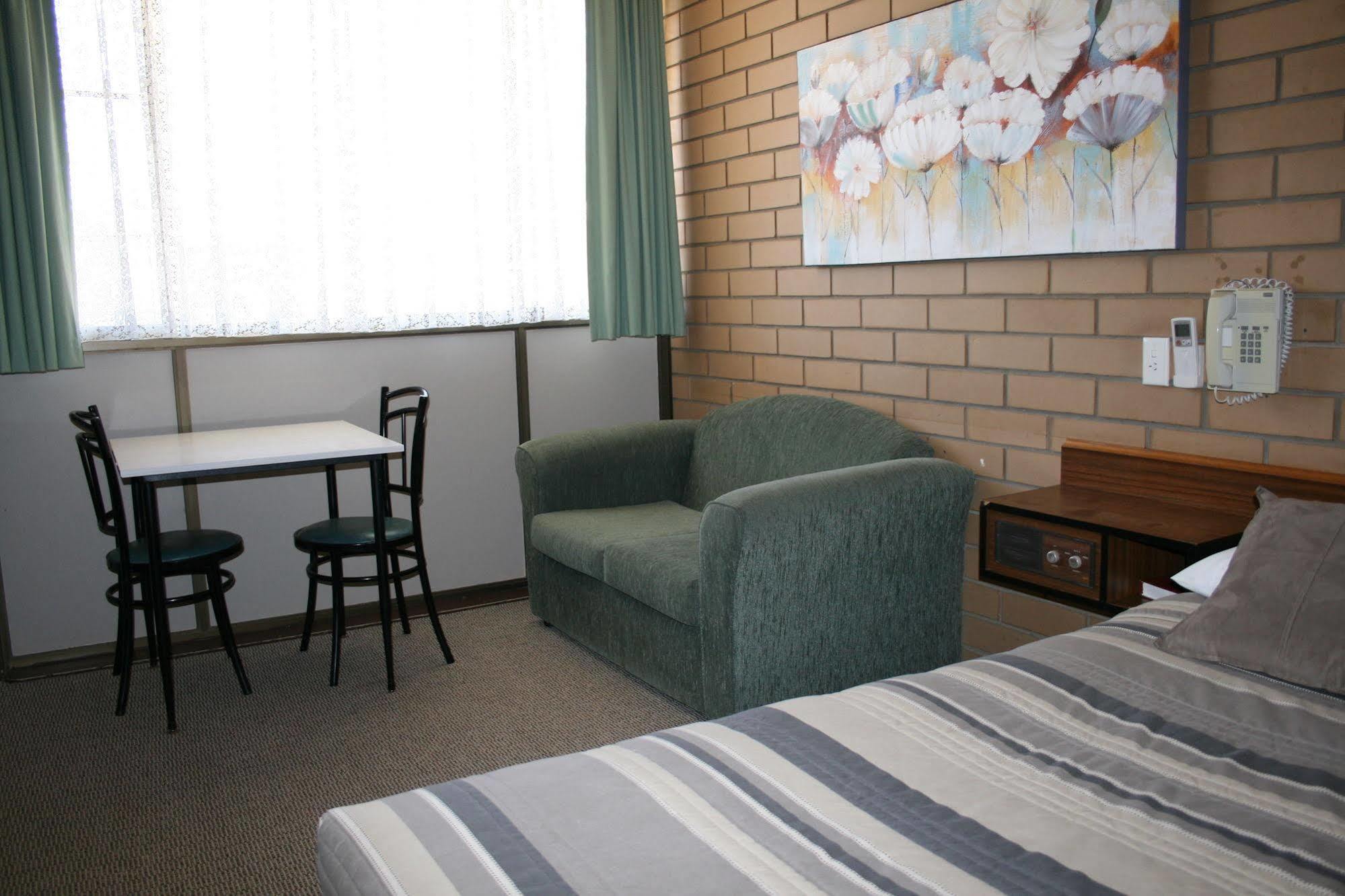 Mount Wycheproof Motor Inn Eksteriør billede